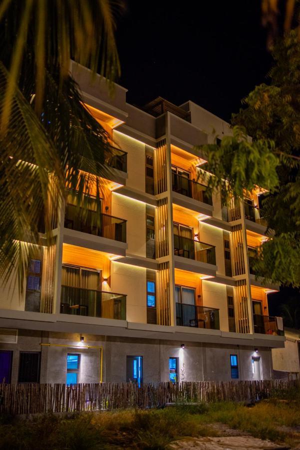 Ataraxis Grand And Spa Fuvahmulah Buitenkant foto