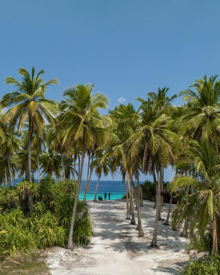 Ataraxis Grand And Spa Fuvahmulah Buitenkant foto